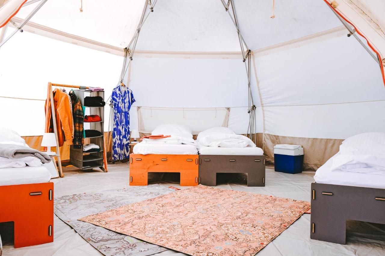 ホテル Domo Camp - Nature Glamping Hof Viehbrook Rendswuhren エクステリア 写真