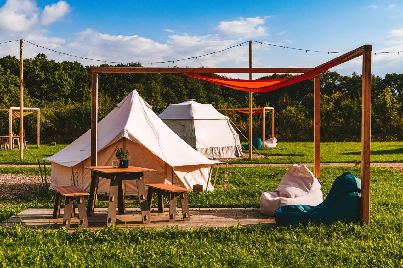 ホテル Domo Camp - Nature Glamping Hof Viehbrook Rendswuhren エクステリア 写真